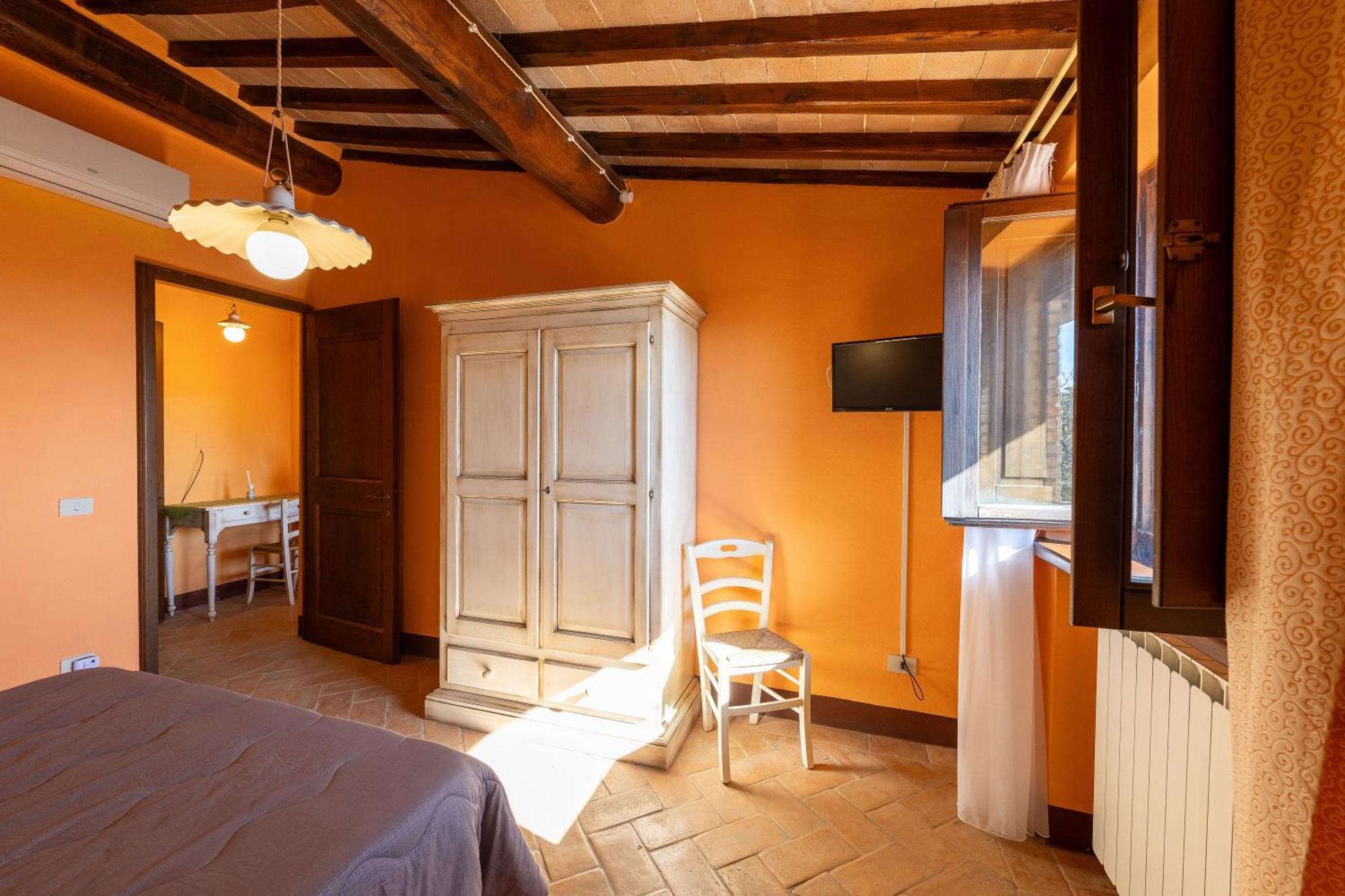 Agriturismo Fraschetta Монтальчино Экстерьер фото