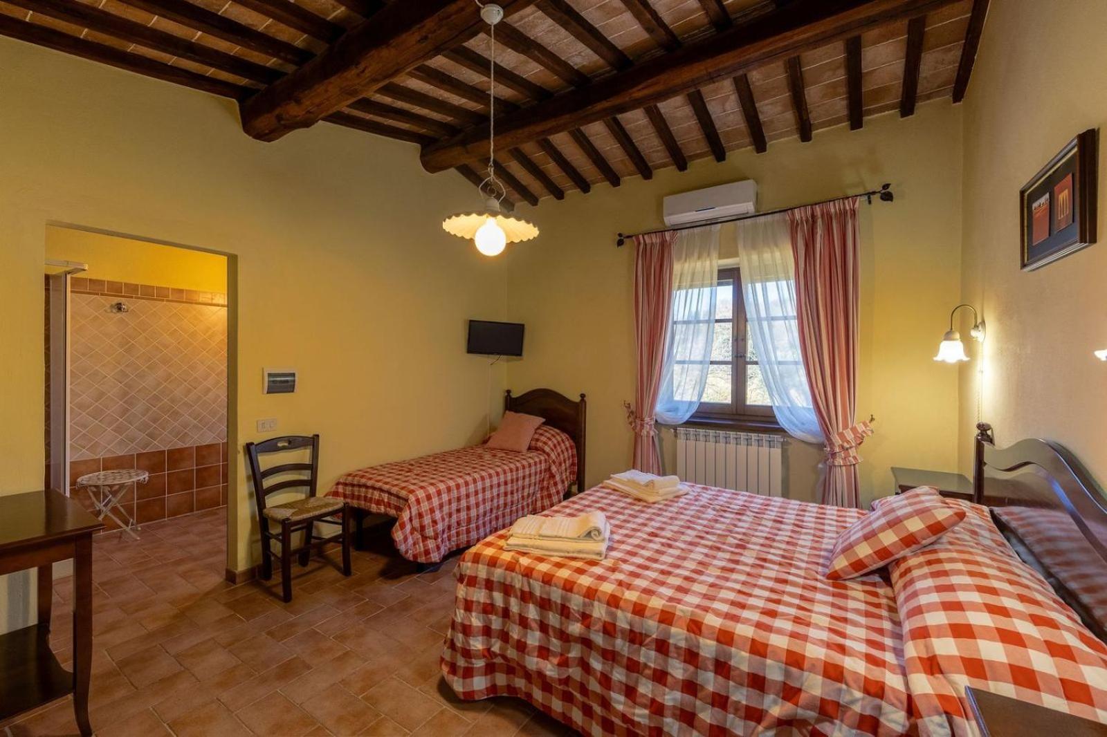 Agriturismo Fraschetta Монтальчино Экстерьер фото